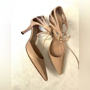 Manolo Blahnik nude lace up heels size 37